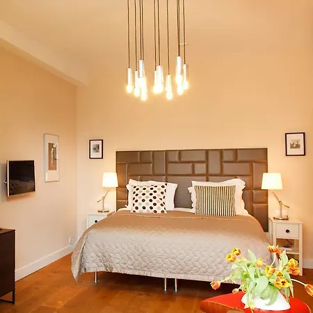 Gasthof Blue Tulip Amsterdam